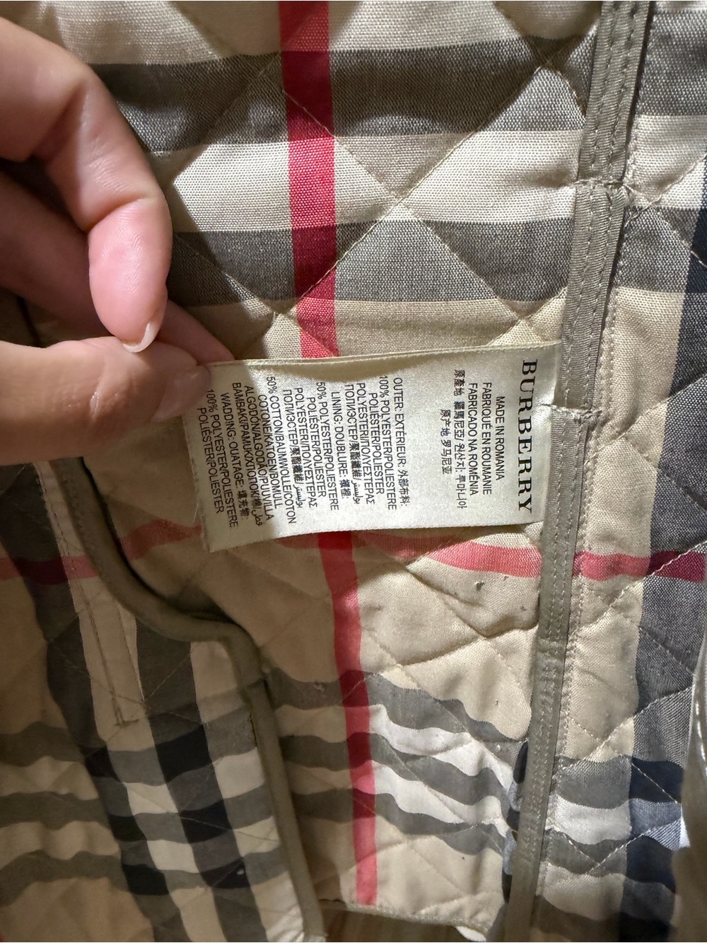 Quilted Beige Women’s Jacket with Plaid Lining - Picture 4 of 5